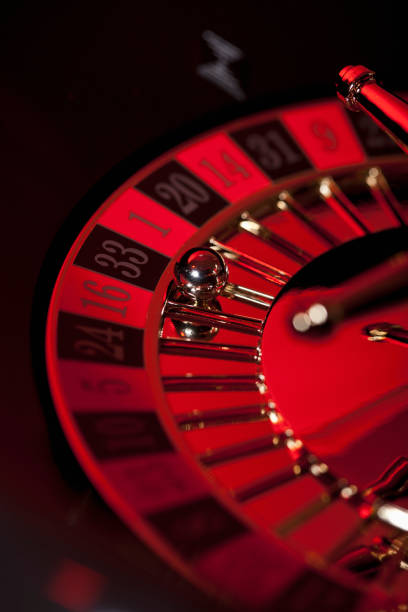 bali slot mobile app showing Texas Hold'em Bonus table with low-data streaming indicator